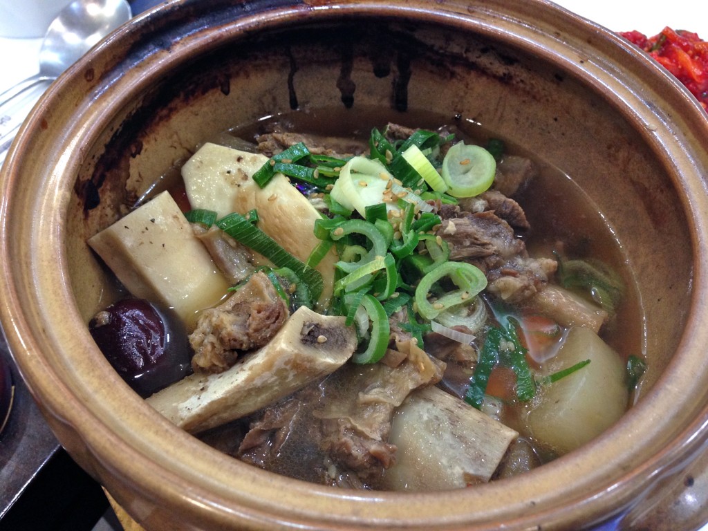 Galbi jjim (Korean-style Braised Beef Ribs)