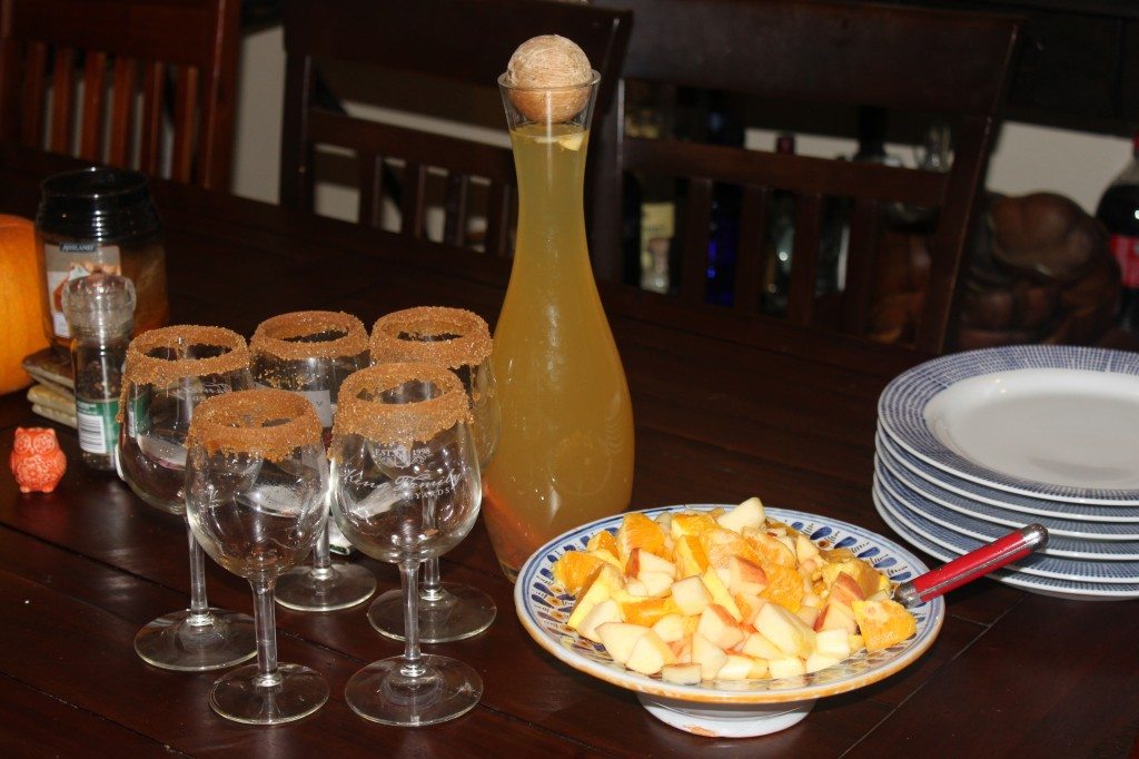 We started off with a caramel apple white sangria.  As if the stuff doesn't go down easy enough, we drank it out of glasses rimmed with cinnamon sugar. 