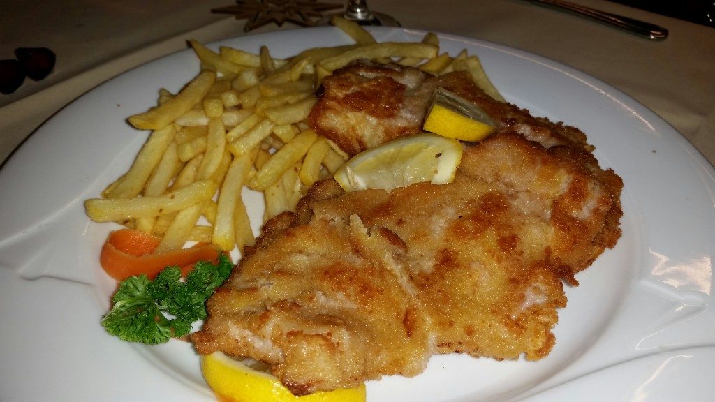 Wiener Schnitzel with pommes. 