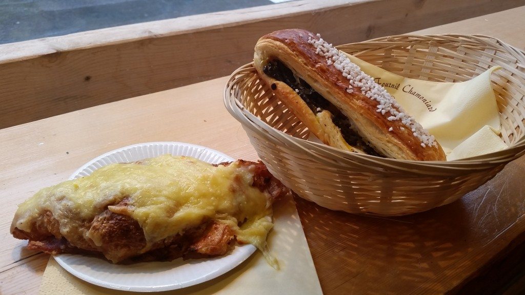 Breakfast on my last day in France.  Thank god I didn't try this for breakfast on my first day, or we'd have had issues (of the pants buttoning sort).