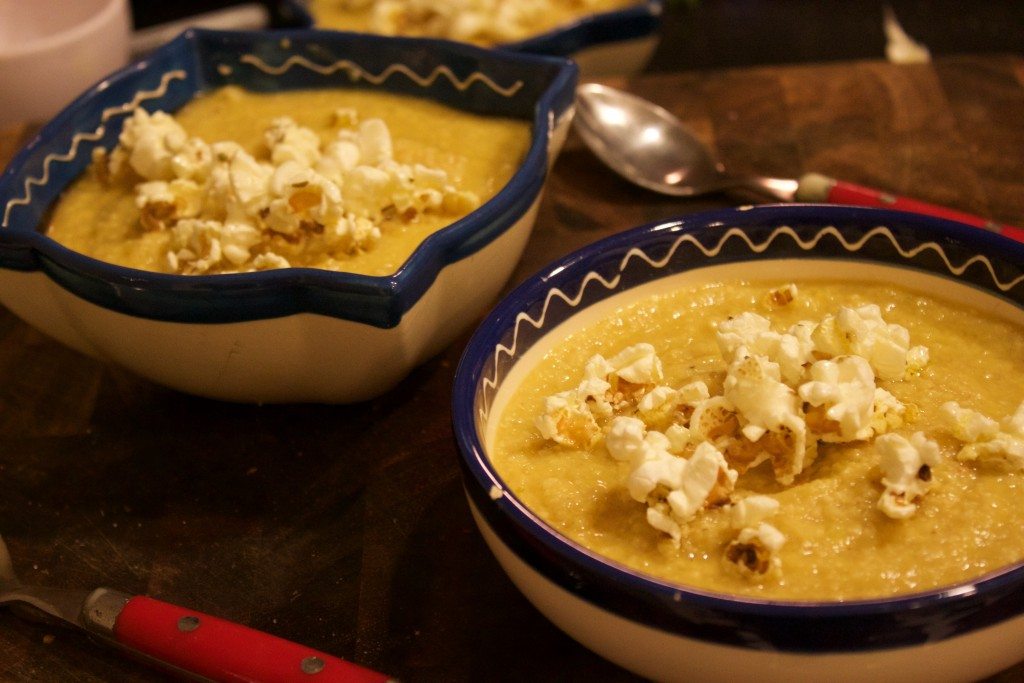 Cashew Cauliflower Soup with Herbed Popcorn 